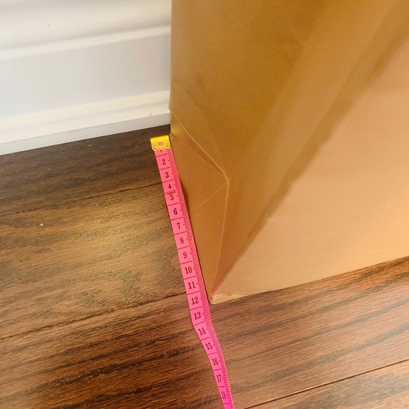 Burberry shopping bag - Picture 7 of 8